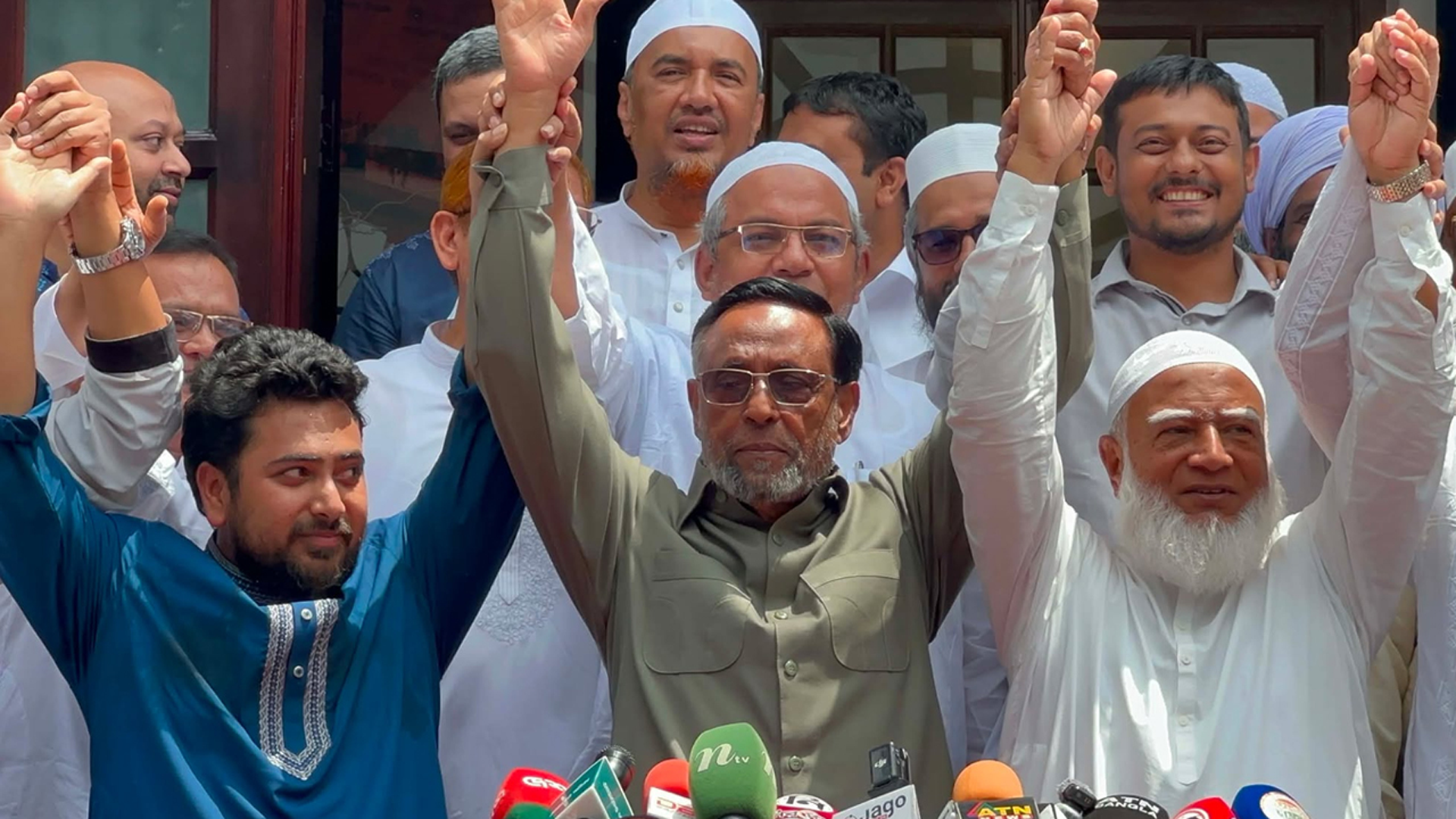 রাষ্ট্রপতি নির্বাচনে ১১ দলীয় জোটের প্রার্থী কর্নেল (অব.) অলি আহমদ